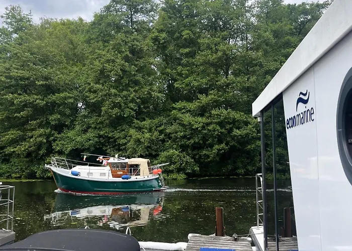 Econ Marine - Hausboote Boote Eventlocation In Сasa de vacaciones